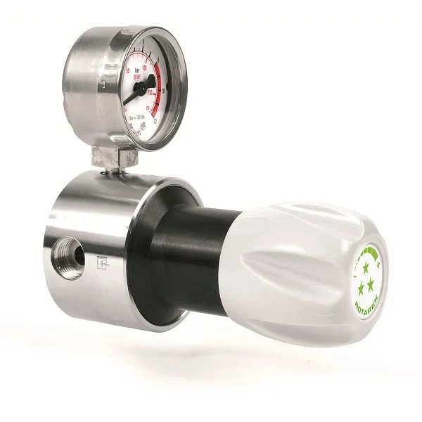 Diaphragm low pressure regulator with balanced valve for high flow - S15 — 1
